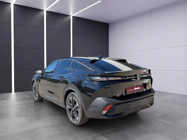 PEUGEOT 408 1.6 PHEV Allure Pack