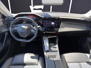 PEUGEOT 408 1.6 PHEV Allure Pack