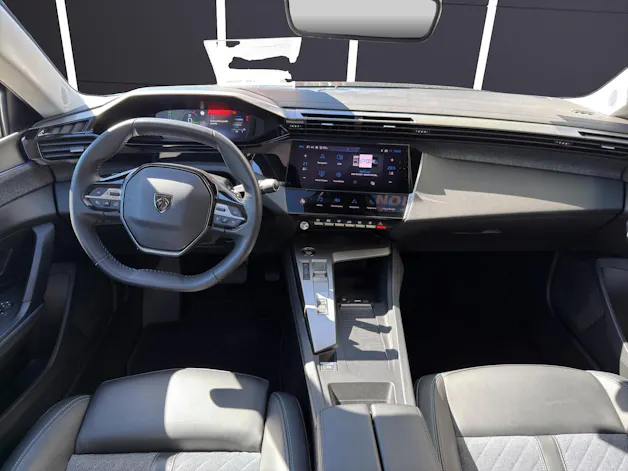 PEUGEOT 408 1.6 PHEV Allure Pack