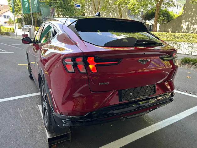 Ford Mustang MACH-E AWD 91 kWh