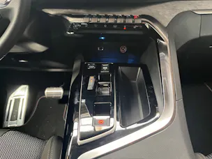 Peugeot 5008 1.2 MHEV GT