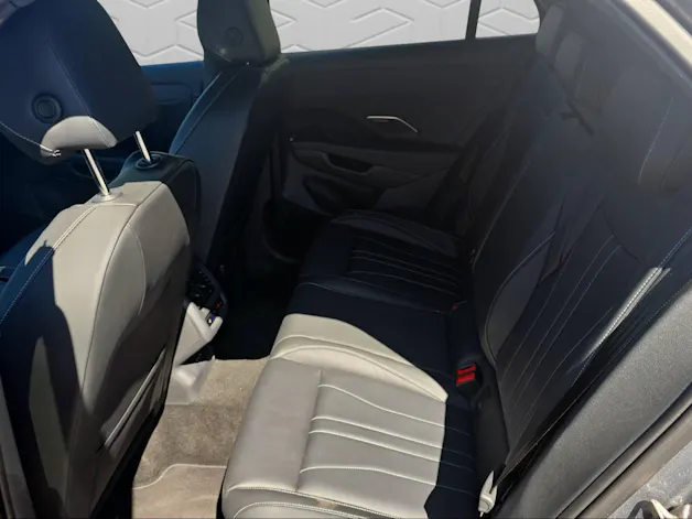 VW VW T-Roc R-Line