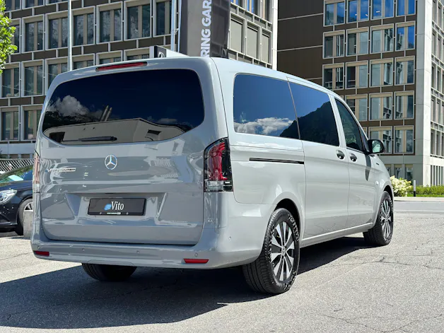Mercedes-Benz eVito 129 KB TOURER PRO Lang 4x2