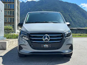 Mercedes-Benz eVito 129 KB TOURER PRO Lang 4x2