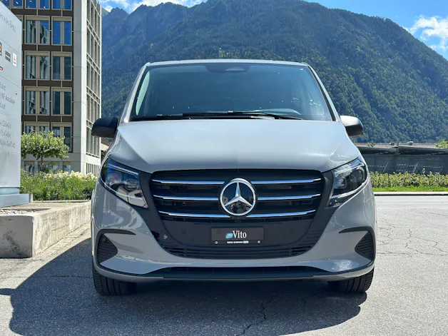 Mercedes-Benz eVito 129 KB TOURER PRO Lang 4x2