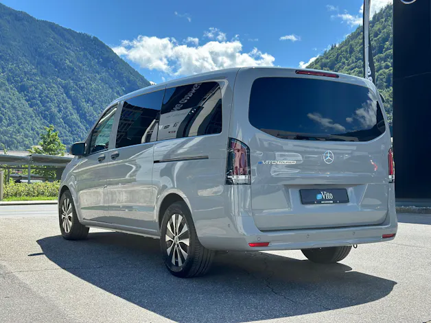 Mercedes-Benz eVito 129 KB TOURER PRO Lang 4x2