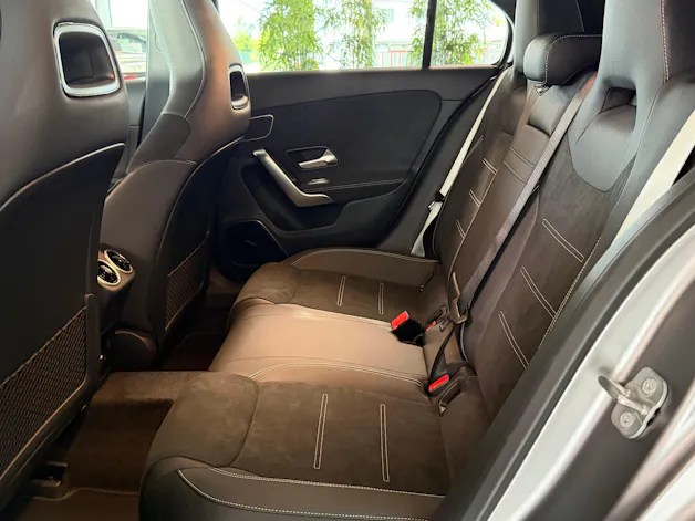 Mercedes-Benz A 220 4Matic 8G-DCT