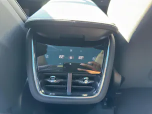 VOLVO EX90 Twin Core AWD