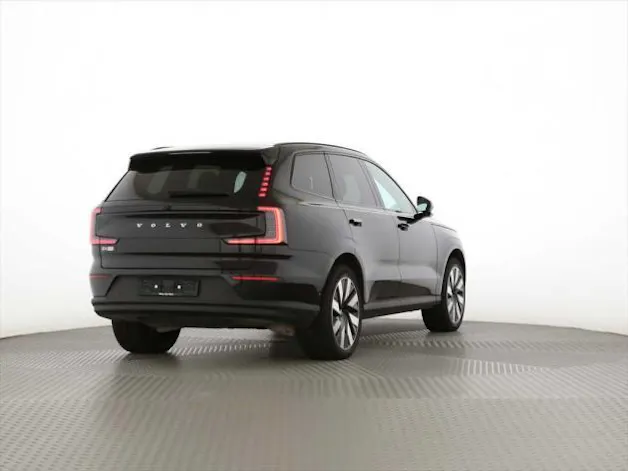 Volvo EX90 Twin Core AWD
