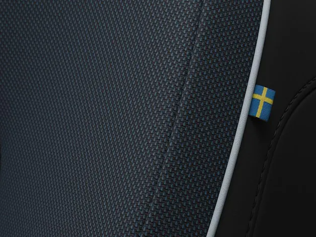 Volvo EX30 CC P8 Plus AWD