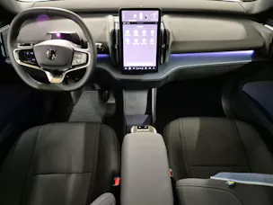 VOLVO EX30 CC P8 Plus AWD