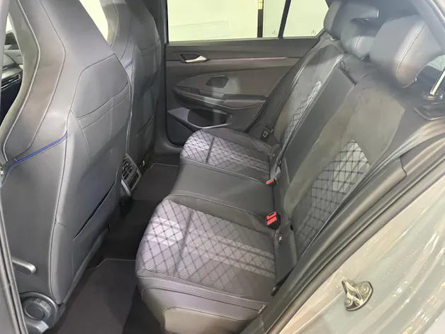 VW Golf 1.5 e TSI mHEV R-Line DSG