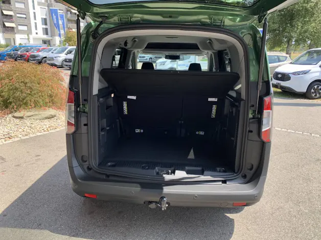 Ford E-Tourneo Courier Active