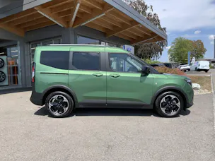 Ford E-Tourneo Courier Active