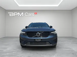 VOLVO XC40 2.0 B3 MH Plus Dark
