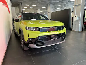 Jeep Compass 1.2 T e-Hybrid First Edition Pack Plus & SKY
