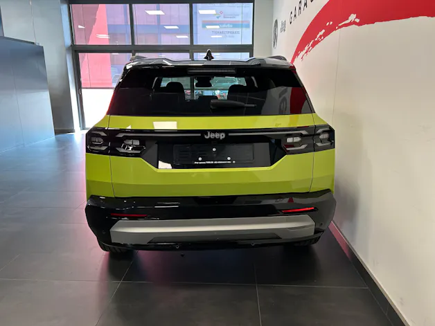 Jeep Compass 1.2 T e-Hybrid First Edition Pack Plus & SKY