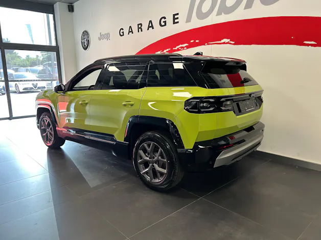 Jeep Compass 1.2 T e-Hybrid First Edition Pack Plus & SKY