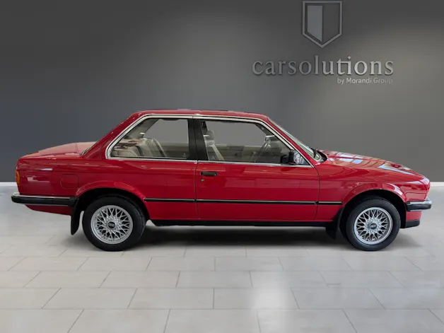 BMW 318i