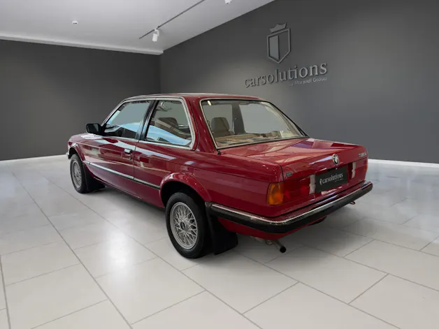 BMW 318i