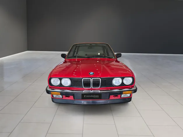 BMW 318i