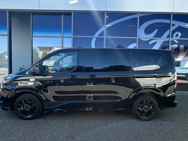 FORD Tourneo Custom 320 L1 2.0 EcoBl Sport/170CV/Aut.4x4