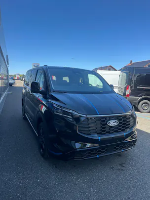 Ford Tourneo Custom 320 L1 2.0 EcoBl Sport/170CV/Aut.4x4