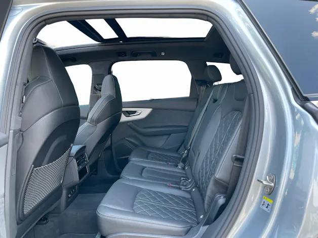 Audi SQ7 TFSI quattro tiptronic