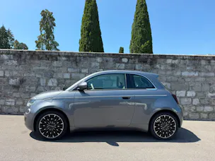 Fiat 500 electric 87 kW La Prima