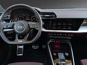Audi S3 Sportback 2.0 TFSI quattro S-tronic