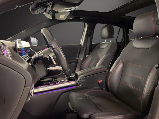 Mercedes-Benz GLA 220d 4Matic AMG Line 8G-DCT