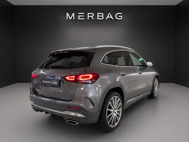 Mercedes-Benz GLA 220d 4Matic AMG Line 8G-DCT