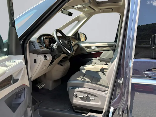 VW Multivan 2.0 TSI Style DSG