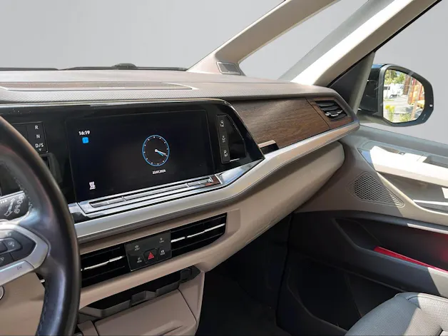 VW Multivan 2.0 TSI Style DSG