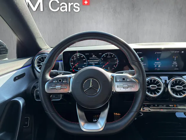 Mercedes-Benz Classe CLA X118 Shooting Brake CLA 200 AMG Line