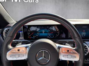 Mercedes-Benz Classe CLA X118 Shooting Brake CLA 200 AMG Line