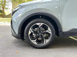 Ford Tourneo Courier 1.0 EcoBoost Active Automat