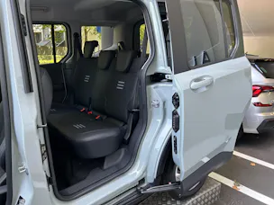 Ford Tourneo Courier 1.0 EcoBoost Active Automat