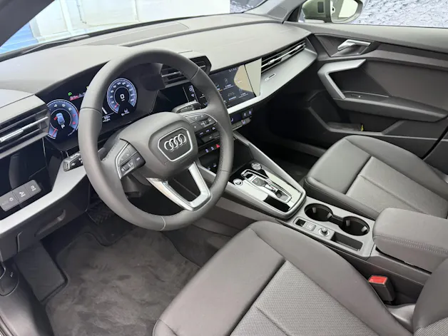 Audi A3 Sportback TFSI 110 kW Attraction S tronic