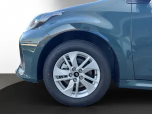 Mazda 2 Hybrid Centre-Line