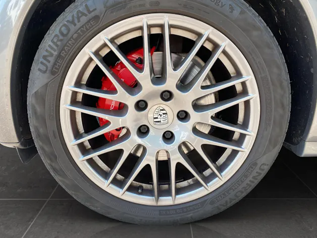 Porsche Cayenne GTS