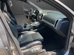 Porsche Cayenne GTS