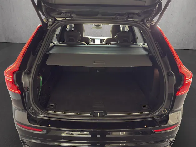 Volvo XC60 2.0 T8 TE XCENTRIC Black Edition eAWD