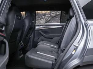 Škoda Kodiaq 2.0 TSI Sportline 4x4 *7 Plätzer*Abstandsregler*Matrix LED Scheinwerfer*