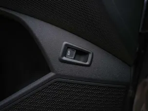 Škoda Kodiaq 2.0 TSI Sportline 4x4 *7 Plätzer*Abstandsregler*Matrix LED Scheinwerfer*