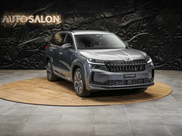 Škoda Kodiaq 2.0 TSI Sportline 4x4 *7 Plätzer*Abstandsregler*Matrix LED Scheinwerfer*