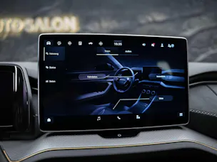 Škoda Kodiaq 2.0 TSI Sportline 4x4 *7 Plätzer*Abstandsregler*Matrix LED Scheinwerfer*
