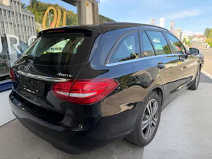 Mercedes-Benz C 250 d 4Matic 9G-Tronic