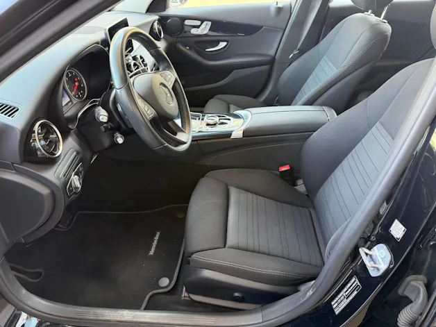 Mercedes-Benz C 250 d 4Matic 9G-Tronic