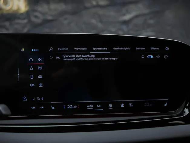 Audi A6 Limousine S Line TDI quattro S tronic *Leder*Werksgarantie*360° Kamera*Abstandsregler*